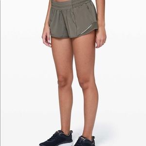 Lulu hotty hot shorts gray sage